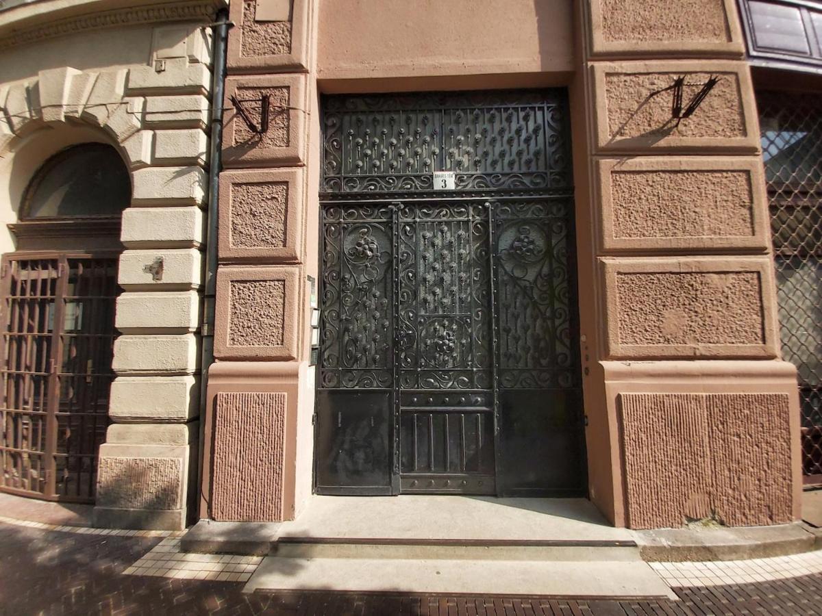 Apartamento Quiet,cozy And In The B2 Sza