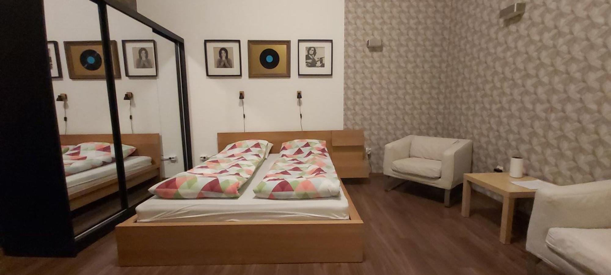 Quiet,cozy And In The B2 Sza Budapest