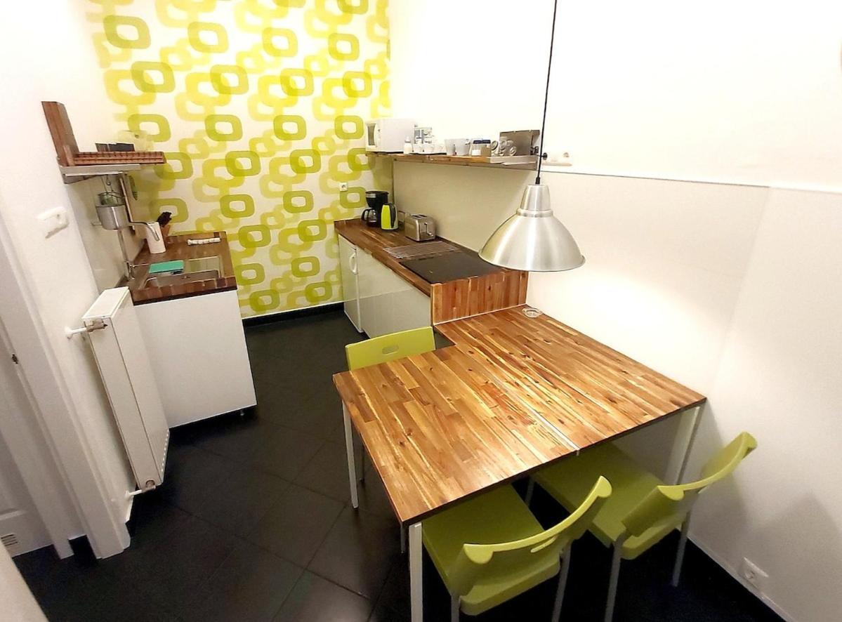 Quiet,cozy And In The B2 Sza Apartment Budapest
