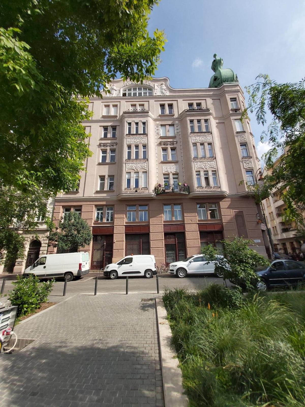 Quiet,cozy And In The B2 Sza Budapest
